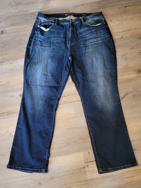 Judy Blue Denim - Judy Blue Straight Fit Dark Wash NWOT